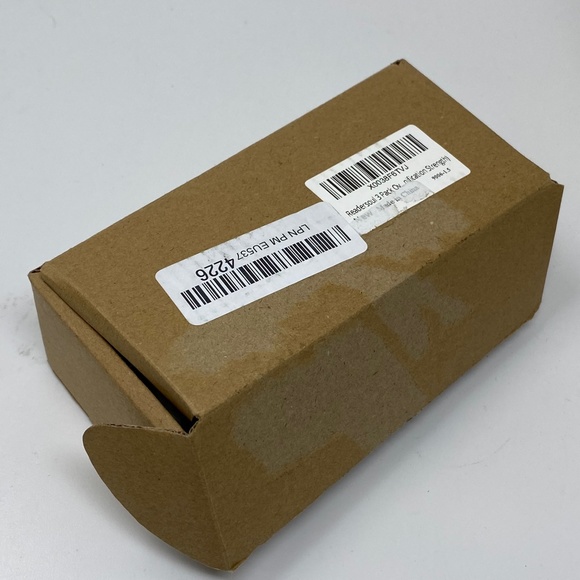 Set of Three Womens Reading Glasses +1.50 with Fabric Storage Bags and Cloth - Picture 8 of 9